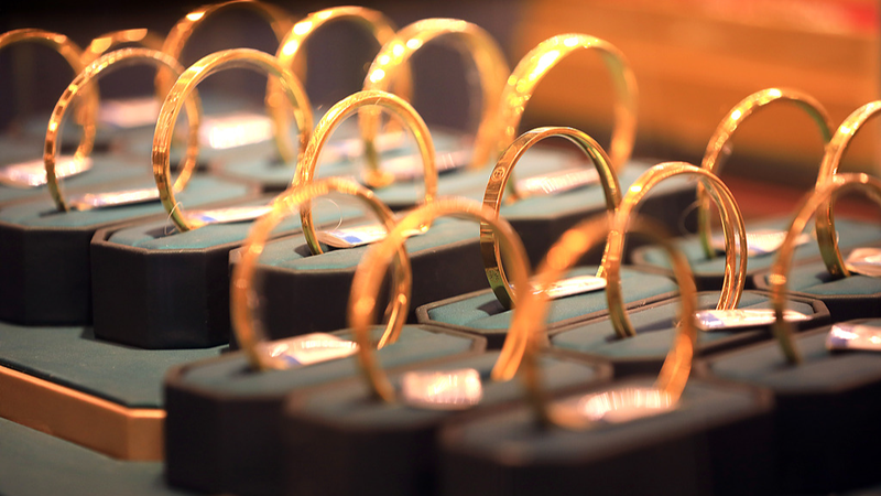 Gold Hits All-Time High on Fed Cut Bets and Dollar Decline Gold_Hits_All_Time_High_on_Fed_Cut_Bets_and_Dollar_Decline