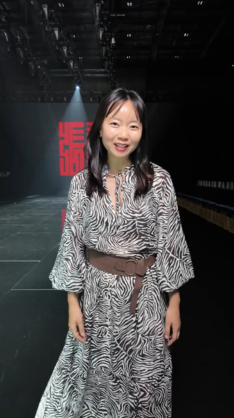 Heritage Meets Runway: Zhang Kejia’s ‘Lion’ SS2026 at Beijing Fashion Week Heritage_Meets_Runway__Zhang_Kejia_s__Lion__SS2026_at_Beijing_Fashion_Week video poster