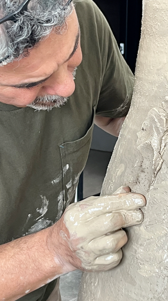 Iraqi Artist Unveils High-Tech Meets Tradition in Jingdezhen Ceramics Iraqi_Artist_Unveils_High_Tech_Meets_Tradition_in_Jingdezhen_Ceramics video poster