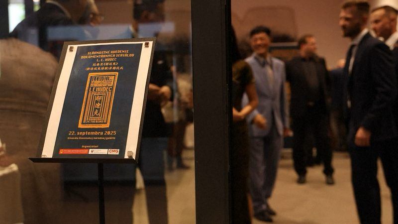 L_E__HUDEC_Documentary_Premieres_at_Slovak_National_Gallery