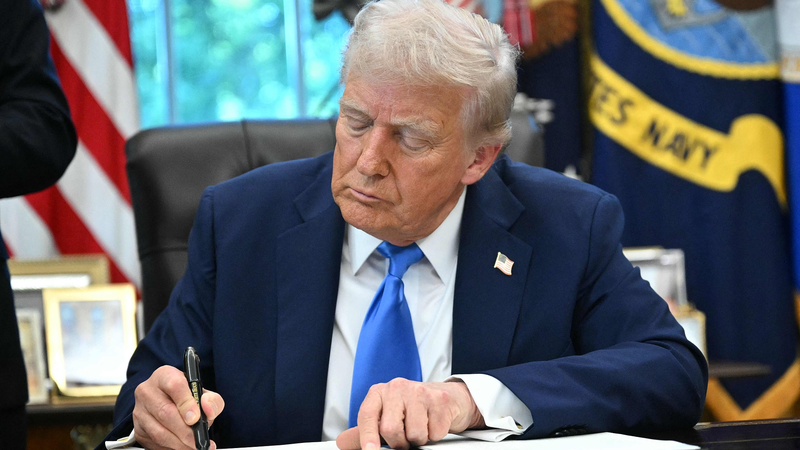 New $100K H-1B Visa Fee Stirs Global Tech and Talent Concerns New__100K_H_1B_Visa_Fee_Stirs_Global_Tech_and_Talent_Concerns