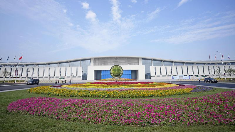 SCO_Plus_Summit_Kicks_Off_in_Tianjin__A_Global_Forum_for_Cooperation video poster