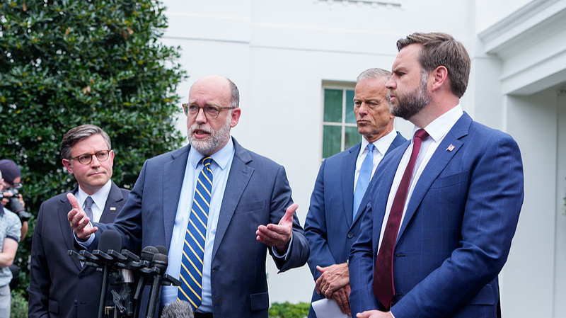 Shutdown Looms as Vance Warns After White House Budget Talks Shutdown_Looms_as_Vance_Warns_After_White_House_Budget_Talks