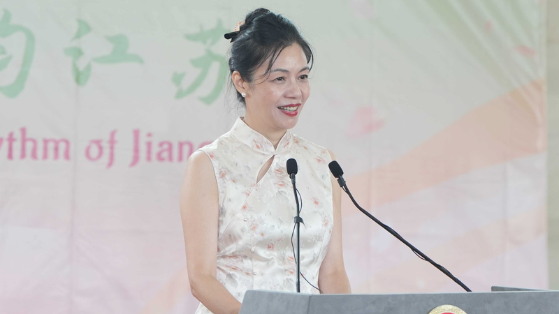 Splendor of Jiangsu: Chinese Fashion & Art Dazzle in DC Splendor_of_Jiangsu__Chinese_Fashion___Art_Dazzle_in_DC