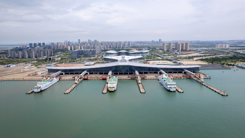Typhoon_Tapah_Poised_to_Slam_Guangdong__Guangxi_with_Torrential_Rains