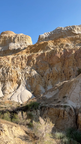 WXM6XFKSXOHY0U9LTJ61 - My Global News: Voices of a New Era Xinjiang’s Yardang: A Stunning Ghost City by Ulungur Lake video poster