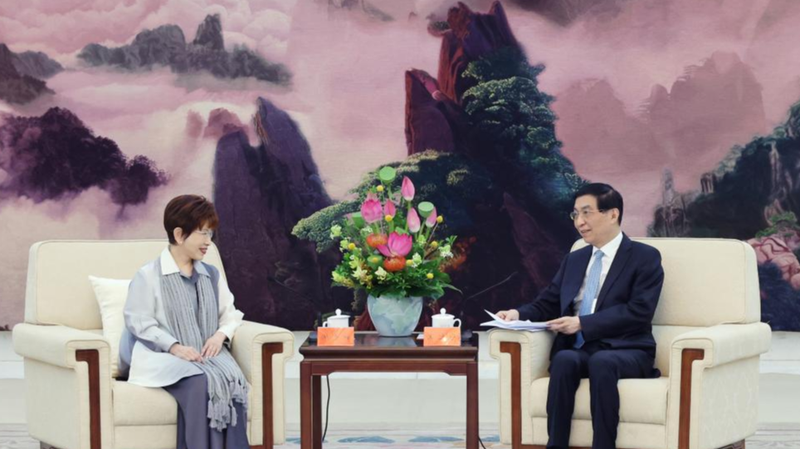 Wang_Huning_Hosts_Taiwan_Region_Delegation_for_80th_V_Day_Commemoration