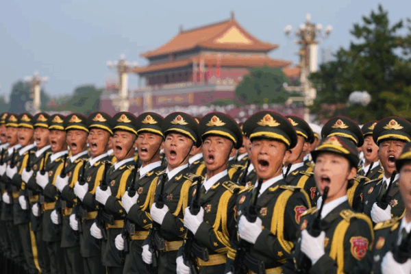 Xi Jinping Commends Troops in 80th WWII Victory Parade Xi_Jinping_Commends_Troops_in_80th_WWII_Victory_Parade