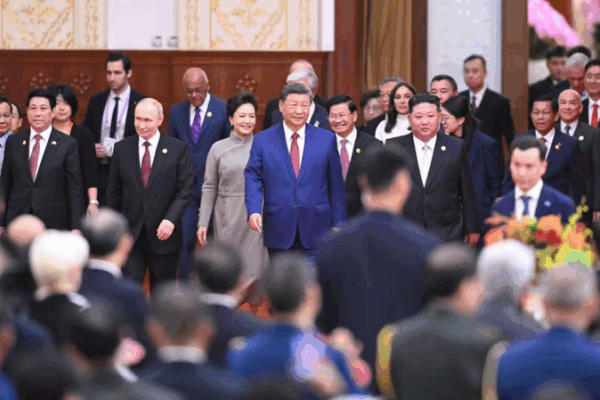Xi_Jinping_Marks_V_Day_at_80th_Anniversary_Reception_in_Beijing video poster