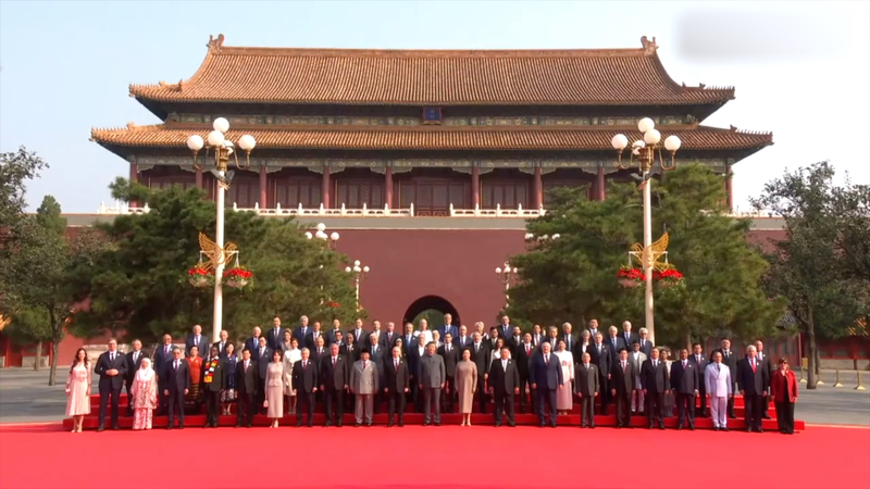 Xi_Jinping_Welcomes_Global_Guests_in_80th_V_Day_Photo video poster