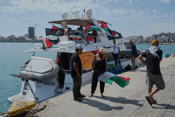 137_Gaza_Flotilla_Activists_Touch_Down_in_Istanbul