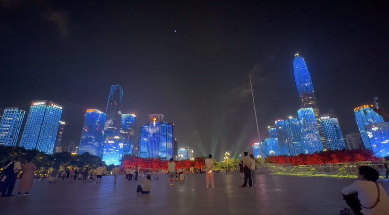 The Chinese Mainland Trail: Hitchhiker’s 2-Week Guide The Chinese Mainland Trail: Hitchhiker’s 2-Week Guide video poster