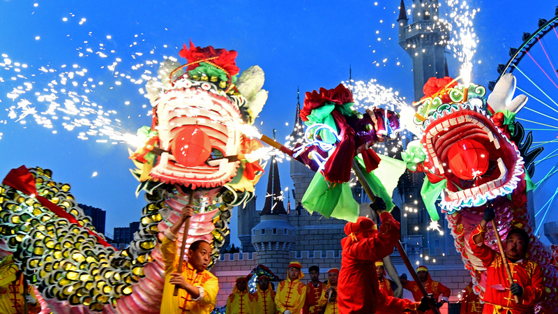 Giant Paper Dragons Ignite Beijing’s National Day Festivities Giant Paper Dragons Ignite Beijing’s National Day Festivities