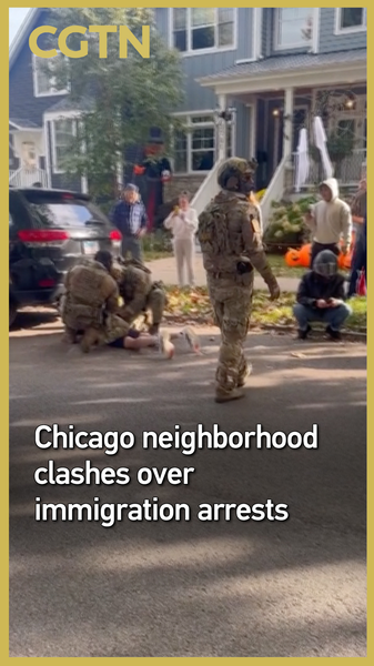 A3NOCNY43PQIKTTV176Y - My Global News: Voices of a New Era Immigration Arrests Ignite Tensions in Chicago’s Old Irving Park video poster
