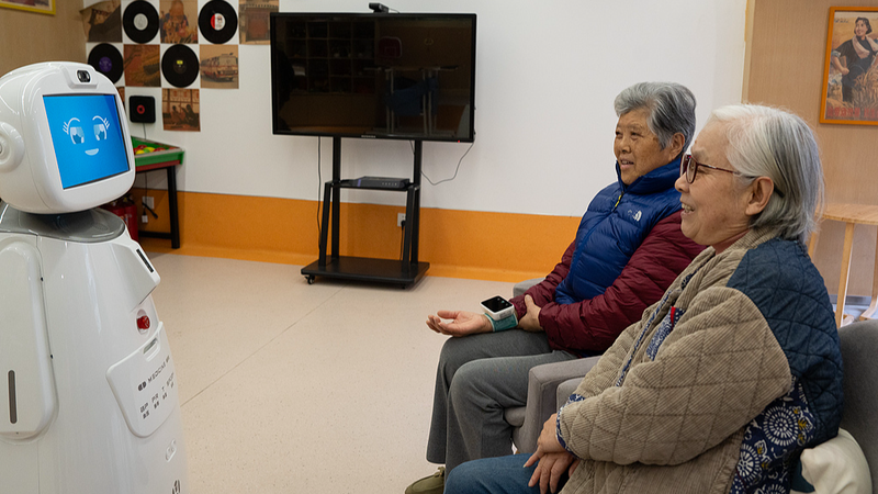 China’s High-Tech Elderly Care Revolution: Ensuring Dignity for 300M Seniors China_s_High_Tech_Elderly_Care_Revolution__Ensuring_Dignity_for_300M_Seniors
