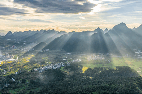 Discover Wanfenglin: Southwest China’s Karst Wonderland Discover_Wanfenglin__Southwest_China_s_Karst_Wonderland video poster