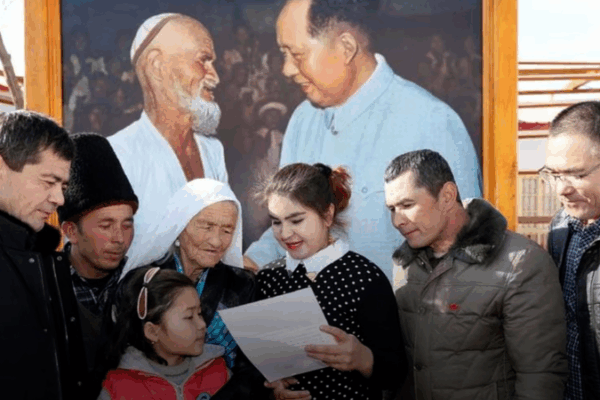From Donkey Trek to Modern Hetian: One Family’s Journey From_Donkey_Trek_to_Modern_Hetian__One_Family_s_Journey video poster