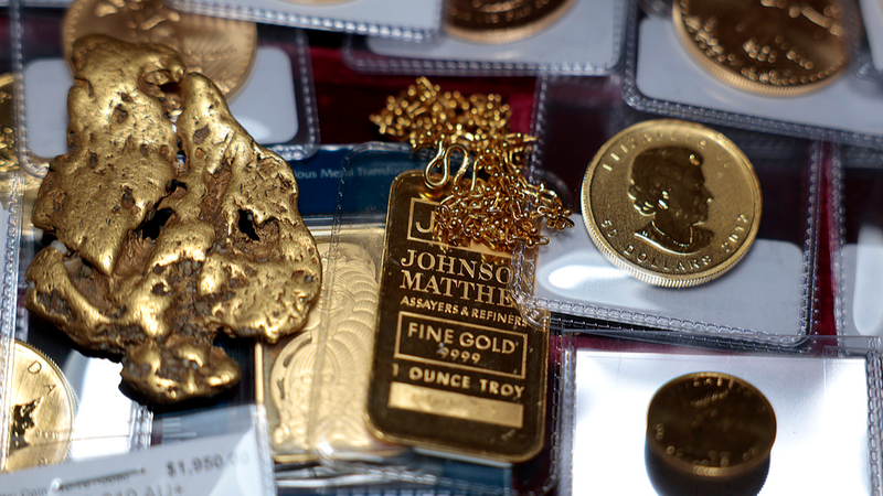 Gold Shines at New Record: Breaks $4,000 an Ounce Gold_Shines_at_New_Record__Breaks__4_000_an_Ounce