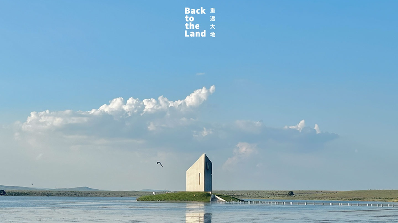 Laoli Lake: Grassland’s Crystal Mirror Laoli Lake: Grassland’s Crystal Mirror