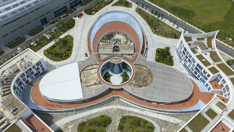 Hefei_Delivers_World_s_Largest_Toroidal_Field_Coil_Case__Paving_the_Way_for_Fusion_Energy