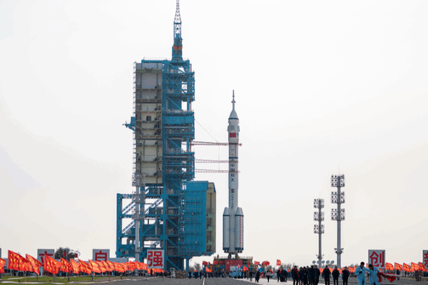 Inside Shenzhou-21’s Final Dress Rehearsal at Jiuquan Launch Center Inside_Shenzhou_21_s_Final_Dress_Rehearsal_at_Jiuquan_Launch_Center