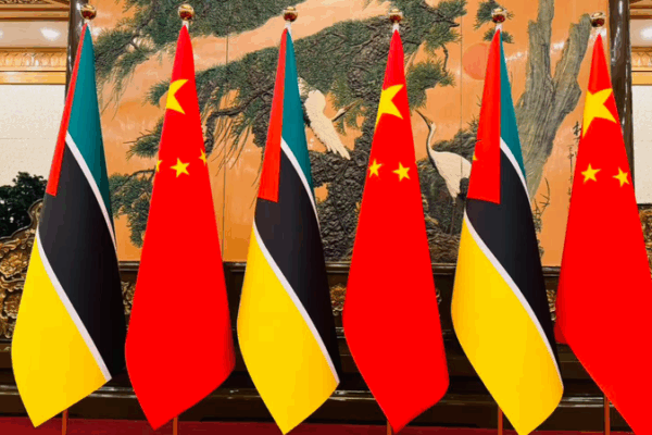 Xi Jinping, Mozambique PM Unite for Women’s Leadership at Beijing Summit Xi Jinping, Mozambique PM Unite for Women’s Leadership at Beijing Summit