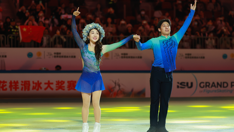 Olympic_Champions_Sui_Wenjing___Han_Cong_Claim_Bronze_at_ISU_Grand_Prix_Cup_of_China - My Global News: Voices of a New Era Olympic_Champions_Sui_Wenjing___Han_Cong_Claim_Bronze_at_ISU_Grand_Prix_Cup_of_China