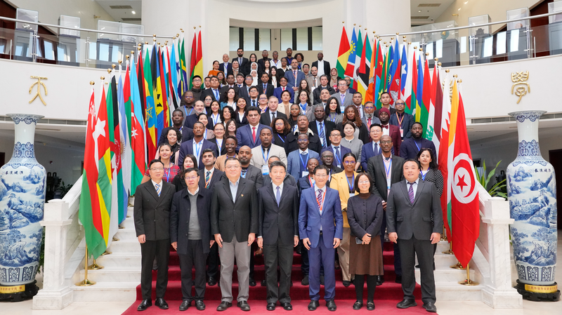 P76HLFXRIP2WT19WVDWM - My Global News: Voices of a New Era Beijing Seminar Dives into Xi Jinping’s Governance Insights and Global Initiatives