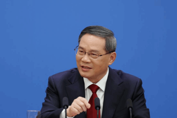 Premier Li Qiang Arrives in DPRK for WPK’s 80th Anniversary Premier_Li_Qiang_Arrives_in_DPRK_for_WPK_s_80th_Anniversary