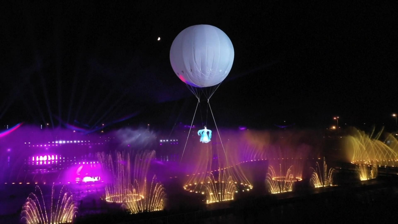 S7FB6NQHASDSFB9GR1B4 - My Global News: Voices of a New Era Shenyang’s Dazzling Music Fountain Transforms Night Skyline video poster