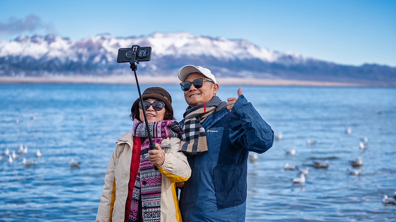 Snow-Kissed Sayram Lake: The Last Tear of the Atlantic Snow_Kissed_Sayram_Lake__The_Last_Tear_of_the_Atlantic