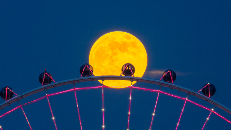Supermoon_Lights_Up_Mid_Autumn_Festival__Top_Viewing_Guide