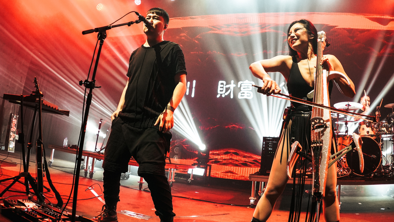 Tina Guo Returns to Beijing with Electrifying Cello Fusion Tina_Guo_Returns_to_Beijing_with_Electrifying_Cello_Fusion video poster