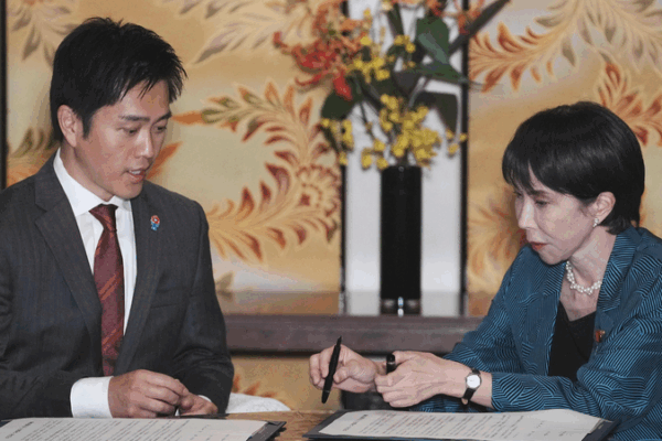 Japan’s LDP and Innovation Party Seal Coalition Pact Japan’s LDP and Innovation Party Seal Coalition Pact