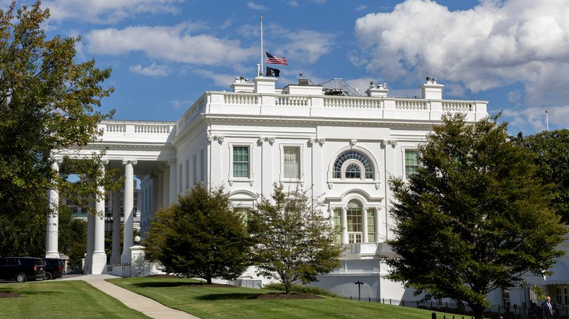 US_Shutdown_Grounds_Flights__Erodes_Public_Trust