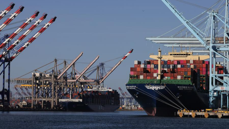 U.S. Port Fees on Vessels from the Chinese Mainland Spark Protectionism Debate U_S__Port_Fees_on_Vessels_from_the_Chinese_Mainland_Spark_Protectionism_Debate