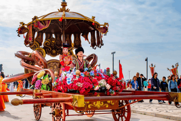Vibrant Cultural Festivals Brighten Ordos Holidays in Inner Mongolia Vibrant_Cultural_Festivals_Brighten_Ordos_Holidays_in_Inner_Mongolia