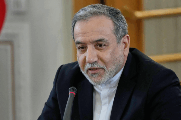 Iran’s FM Signals Readiness for Fair Talks with Washington Iran’s FM Signals Readiness for Fair Talks with Washington