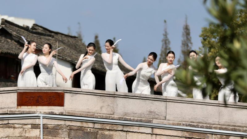 Xinshi_s_Renaissance__Art_Revitalizes_a_Chinese_Water_Town - My Global News: Voices of a New Era Xinshi_s_Renaissance__Art_Revitalizes_a_Chinese_Water_Town