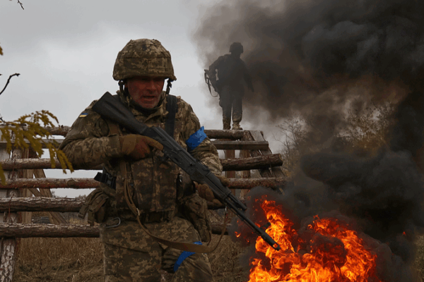 Zelenskyy Calls on Trump to Broker Ukraine Peace with Middle East Model Zelenskyy_Calls_on_Trump_to_Broker_Ukraine_Peace_with_Middle_East_Model