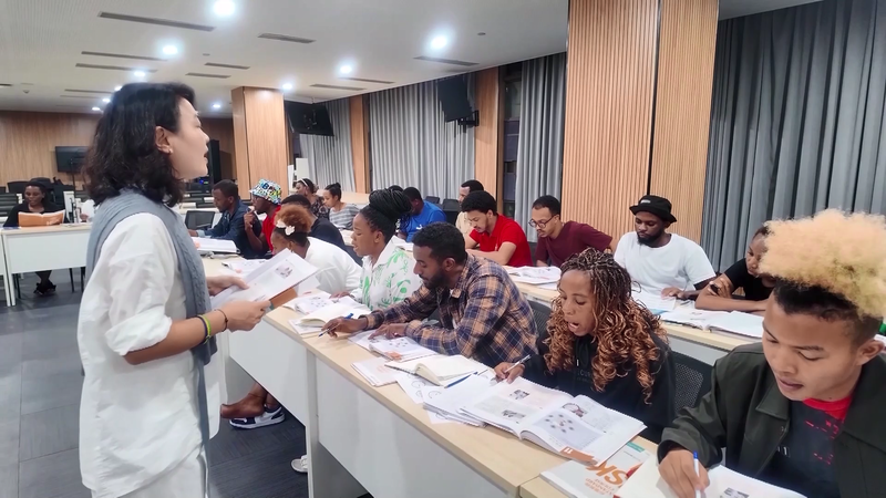 Sanya’s Chinese Corner Empowers International Talents video poster