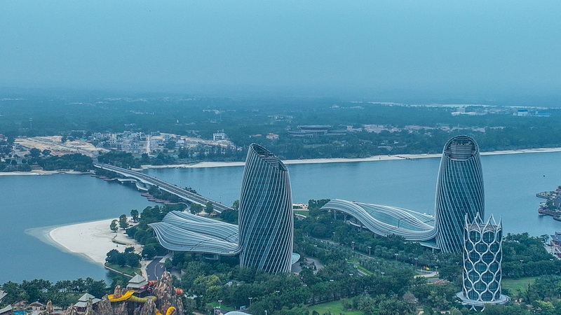 2GRBVL2VDTJQ9Q89UM80 - My Global News: Voices of a New Era Ocean Flower Island Blossoms into Hainan’s New Coastal Landmark video poster