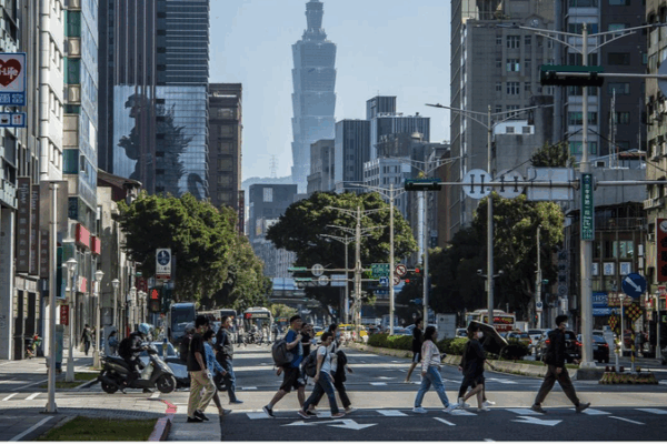 Taipei Youth Protest Takaichi’s Taiwan Remarks and Lai Ching-te’s Japan Gesture