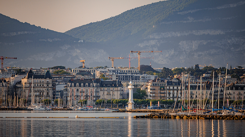 Geneva_Prepares_for_US_Ukraine_Talks_on_28_Point_Peace_Plan video poster