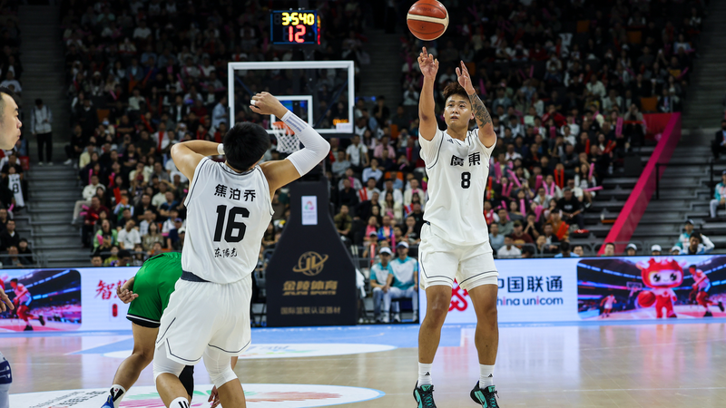 Guangdong_Powers_Past_Liaoning_92_73__Zhejiang_Joins_Final_at_National_Games