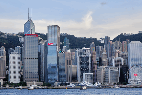 He_Lifeng_Highlights_Fresh_Growth_Opportunities_for_Hong_Kong
