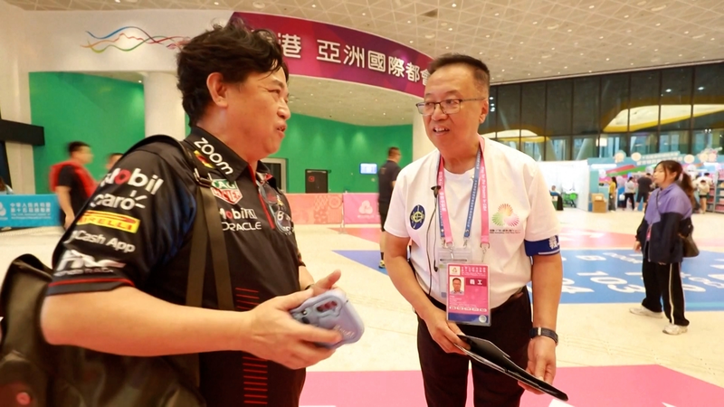 Hong_Kong_Volunteers_Bring_Passion_to_15th_National_Games video poster
