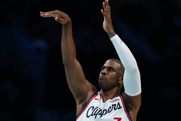 NBA_Legend_Chris_Paul_to_Retire_After_21_Seasons