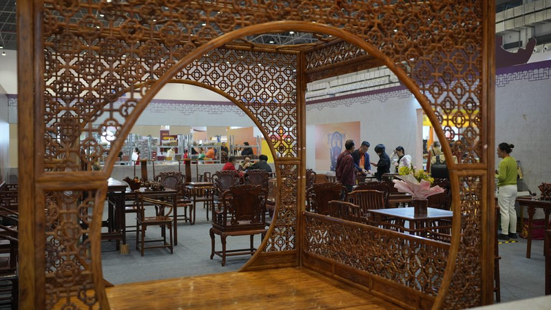 Rare_Woods_Shine_at_2nd_Hainan_Agarwood___Huanghuali_Fair - My Global News: Voices of a New Era Rare_Woods_Shine_at_2nd_Hainan_Agarwood___Huanghuali_Fair