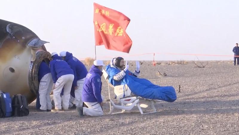 Shenzhou_20_Crew_from_the_Chinese_Mainland_Lands_After_200_Day_Space_Mission video poster